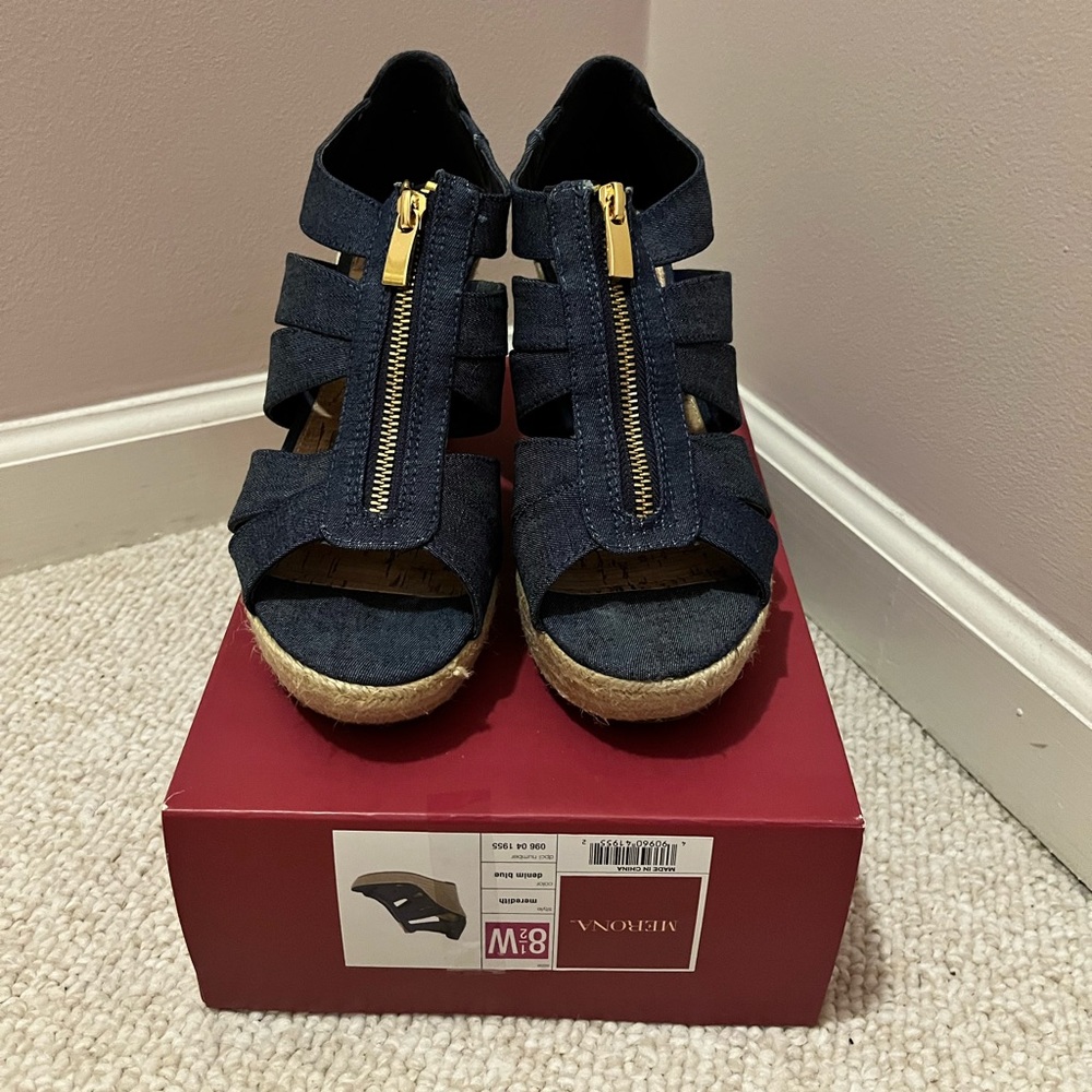 Merona Demin Blue Espadrille, Size 8 1/2W